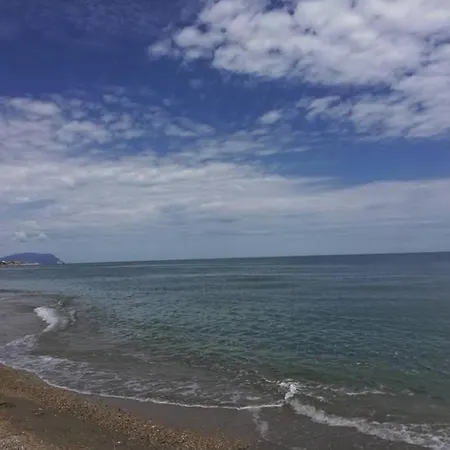 Il Casello Nel Mar アパート *