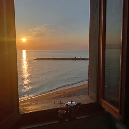 Il Casello Nel Mar *