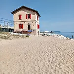 Casello Al Mare * Чивитанова-Марке