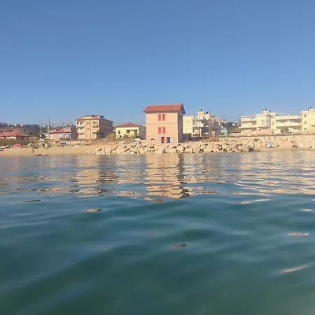 Casello Al Mare 西维尔诺瓦·马尔凯